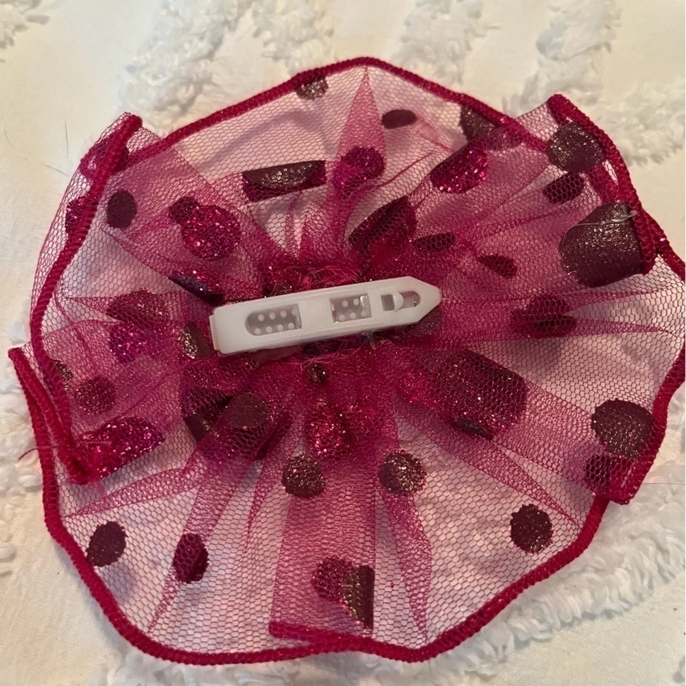 Curtain Call Dance/Ballerina Costumes Fushia Pink childs size CME - Hair Clip